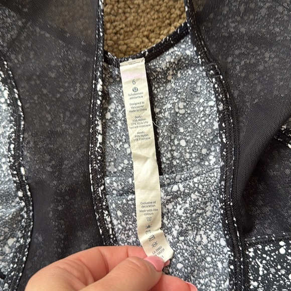 Lululemon Sculpt Tank Splatter Design White Black - Picture 6 of 9